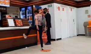 lady-pizza-amenaza-rafaguear-video-768x464