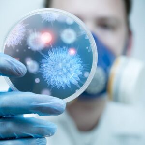 las-enfermedades-causadas-por-virus-y-por-bacterias-se-tratan-de-maneras-muy-diferentes-porque-su-manera-de-actuar-es-muy-dispar_84e71fcd_800x800