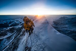 everest-closure_mm9048_190530_023946