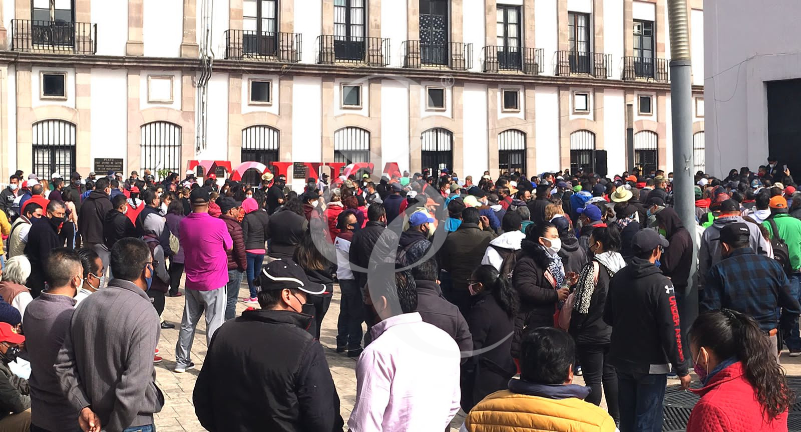 empleados-exigen-pagos