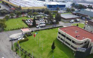 la-presencia-de-vehiculos-oficiales