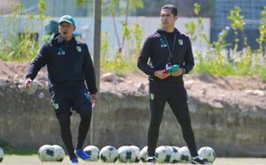 leon-preparandose-partido-toluca-club