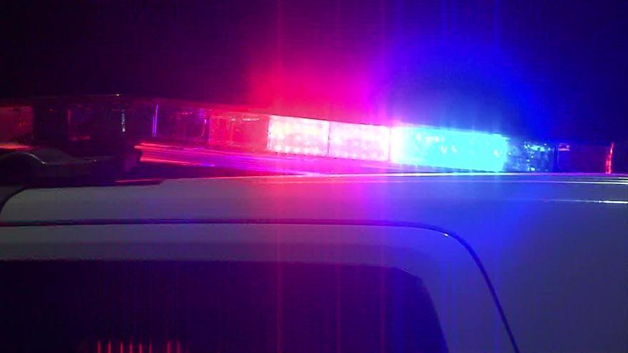 J8m9H-1631995570-206924-blog-police lights